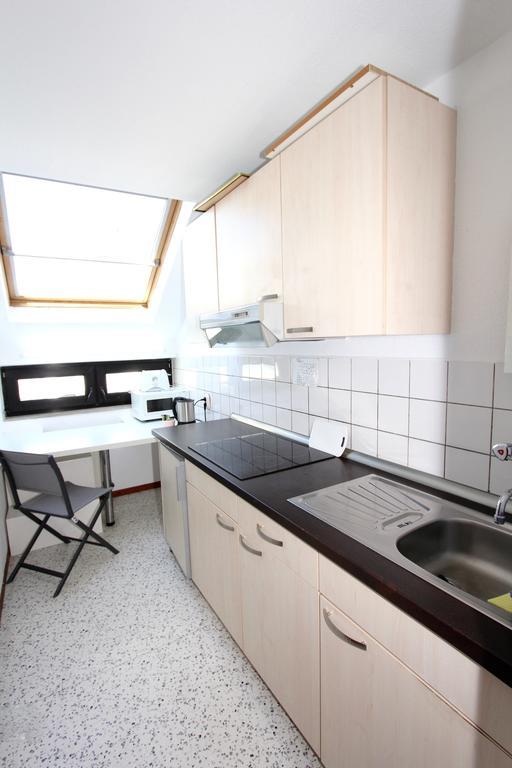 Apartmenthaus Alt Graz Düsseldorf Esterno foto