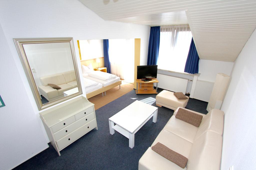 Apartmenthaus Alt Graz Düsseldorf Esterno foto