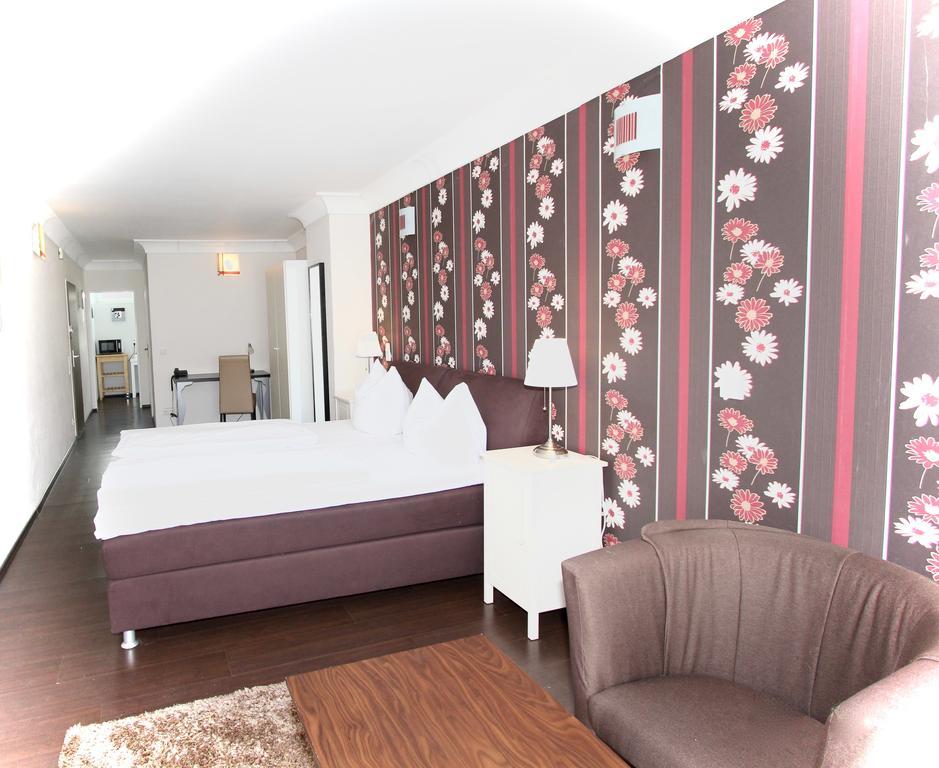 Apartmenthaus Alt Graz Düsseldorf Esterno foto