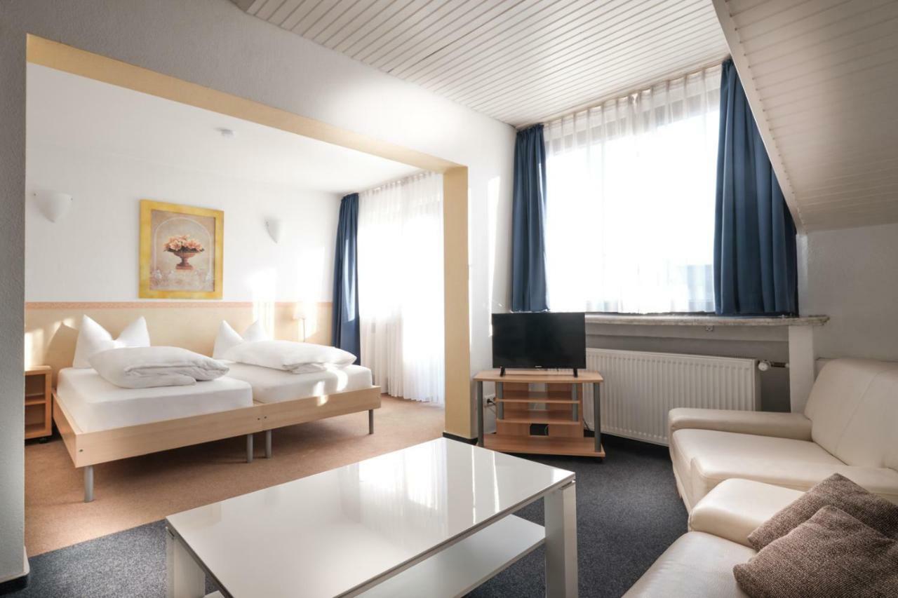 Apartmenthaus Alt Graz Düsseldorf Esterno foto